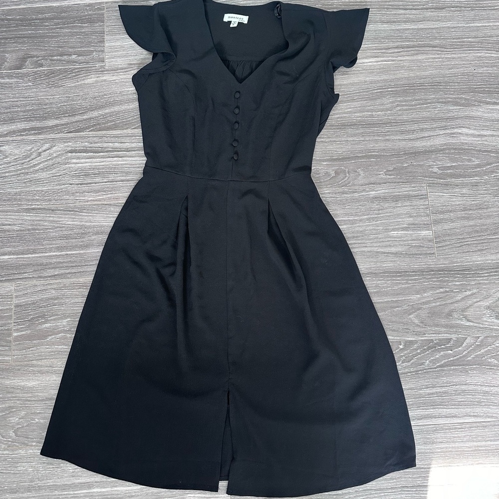 Black flutter sleeve Dress